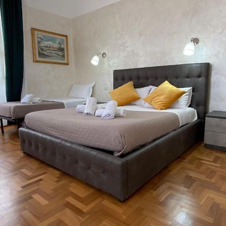 Cavour 44616 Lägenhet Rom Exteriör bild