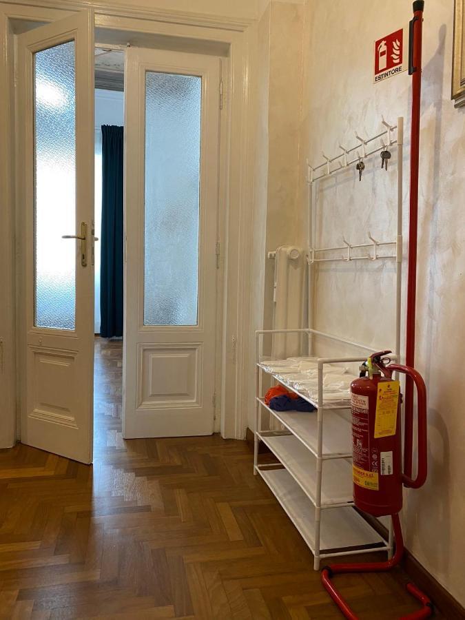 Cavour 44616 Lägenhet Rom Exteriör bild